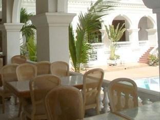 โรงแรมแกรนด์โซเล่ พัทยาบีช
