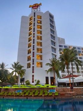 โรงแรมฮาร์ดร็อค พัทยา (Hard Rock Hotel Pattaya)