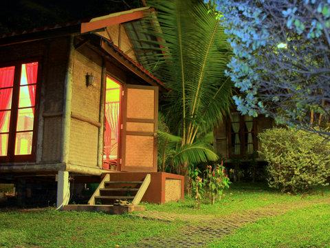 Tropical Garden Lounge Hotel