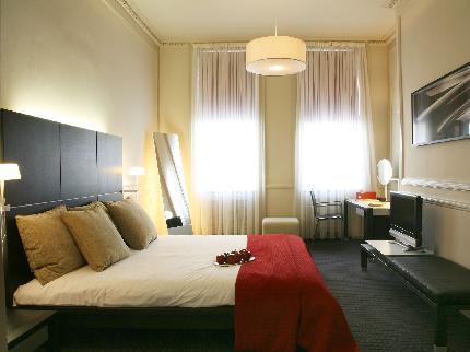 The Sumner Hotel