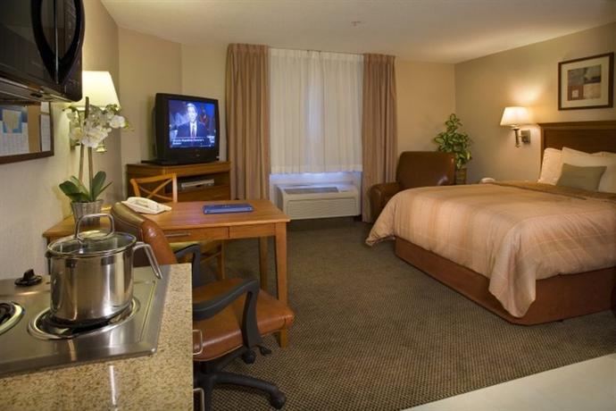 Sonesta Simply Suites Boston Burlington