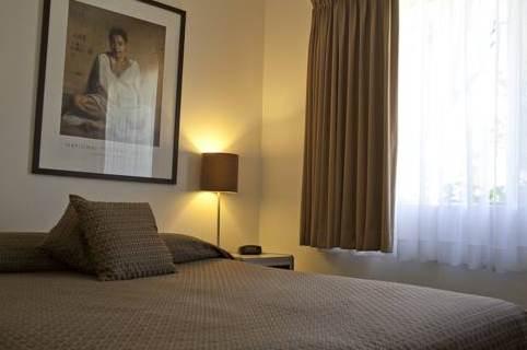 Forrest Hotel & Apartments