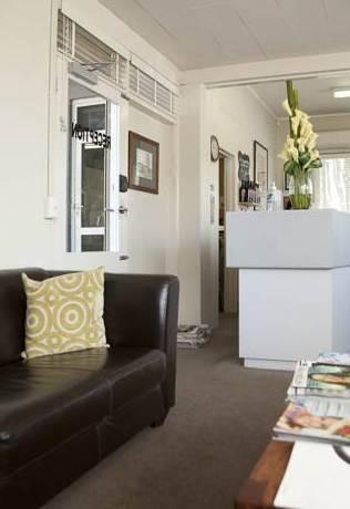 Forrest Hotel & Apartments