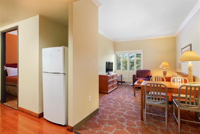 Desert Palms Hotel & Suites