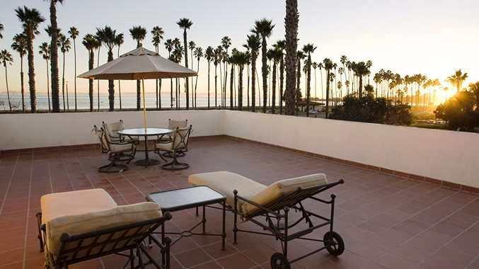 Hilton Santa Barbara Beachfront Resort