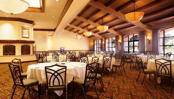 Hilton Santa Barbara Beachfront Resort