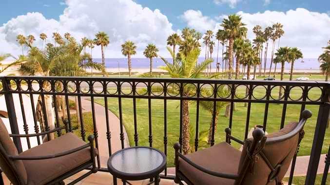 Hilton Santa Barbara Beachfront Resort