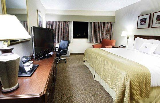 DoubleTree by Hilton Spokane City Center