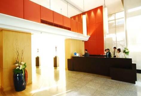 สิริสาทร เซอร์วิสเรสสิเด้นท์