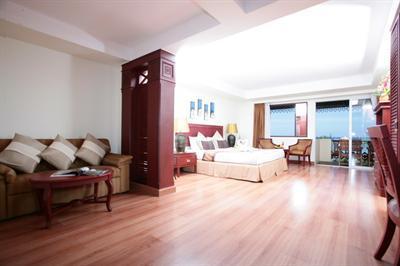 Absolute Sea Pearl Beach Resort & Spa Phuket
