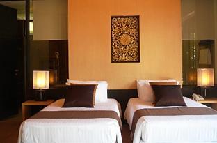 บ้านกระทิง ภูเก็ตรีสอร์ท