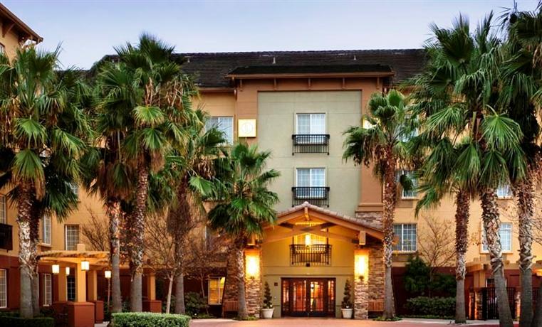 Larkspur Landing Campbell-An All-Suite Hotel
