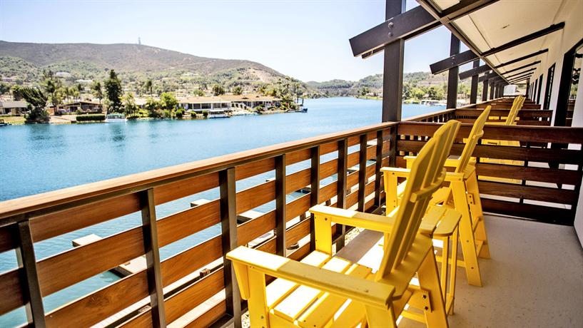 lakehouse hotel and resort san marcos