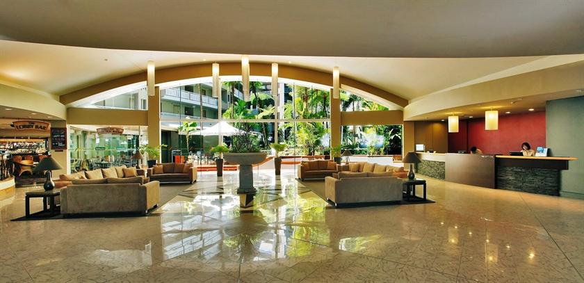 DoubleTree by Hilton Cairns