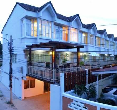 Ploen Terrace Hua Hin