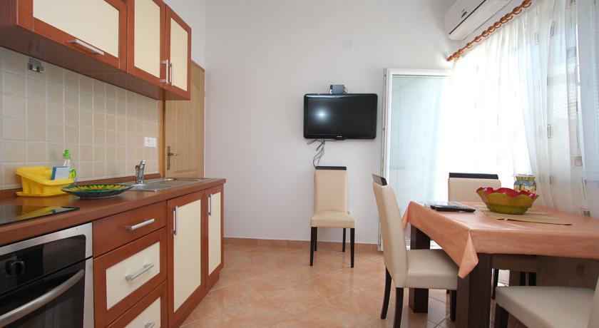 Apartments Novalja