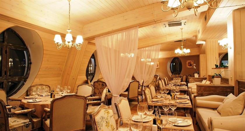 Piazza Boutique Hotel