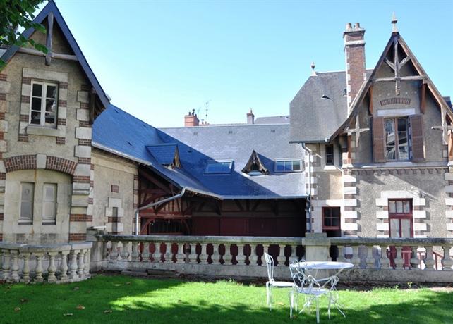 Hotel de Panette - Un Chateau en Ville 부르주 에어포트 France thumbnail