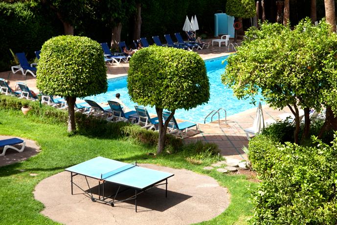 Chems Hotel