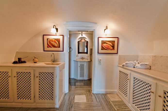 Cori Rigas Suites