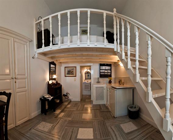 Cori Rigas Suites