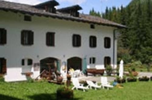 Soggiorno Firenze, La Thuile - Compare Deals Soggiorno Firenze, La Thuile - Compare Deals