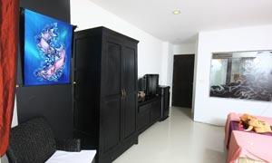 โรงแรมโกลเด้นเฮ้าส์