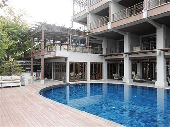 Riva Surya