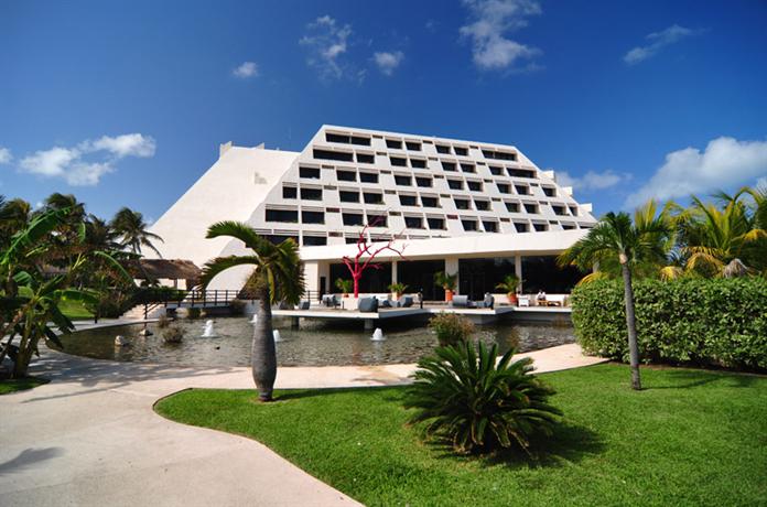 Grand Oasis Cancun - All Inclusive