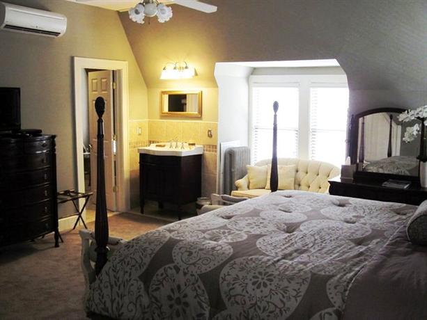 DeBary Inn