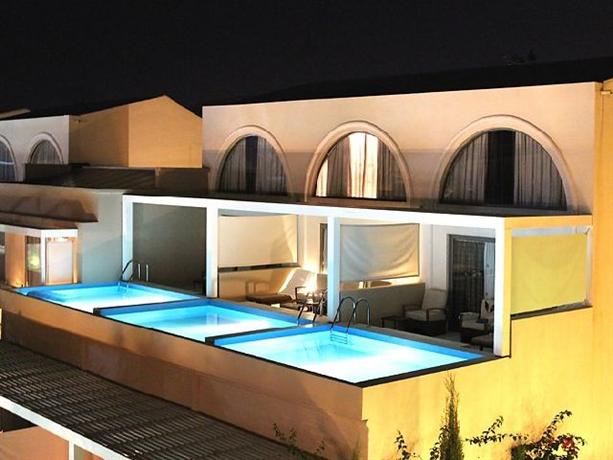 SENTIDO Ixian Grand
