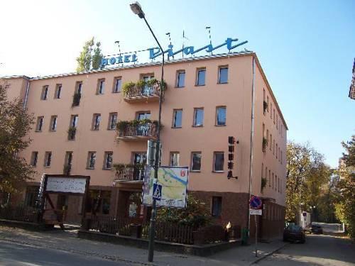 Hotel Piast Brzeg - dream vacation