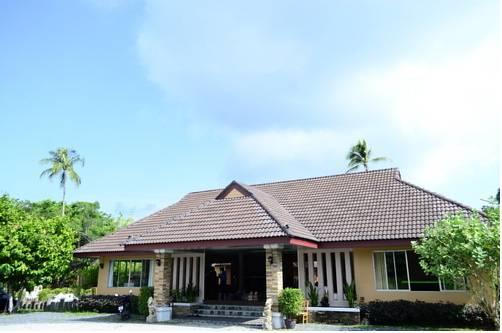 Phuket Siray Hut