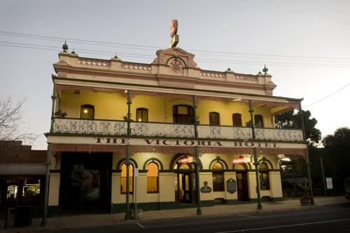 Victoria Hotel Rutherglen, Rutherglen - Compare Deals