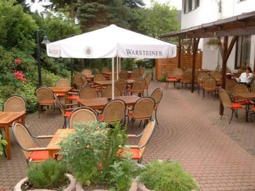 Hotel Schweizer Haus Bielefeld Compare Deals