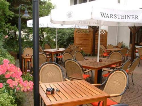 Hotel Schweizer Haus Bielefeld Compare Deals