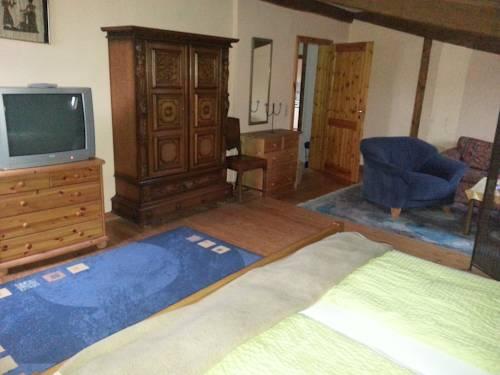 Hotel Blaues Haus Otterberg Compare Deals