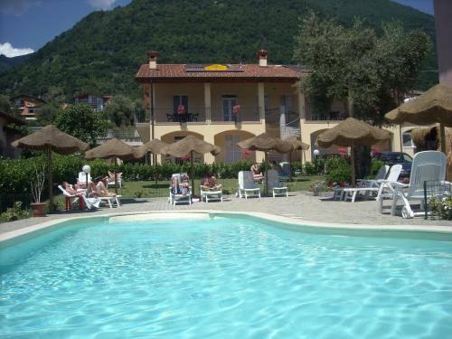 Residence Letizia Ossuccio - dream vacation