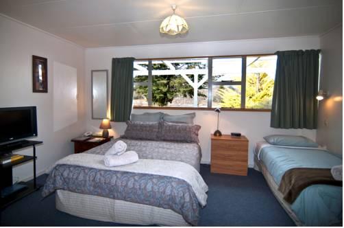 Archway Motels Chalets Wanaka Compare Deals - 