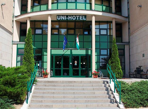 Uni-Hotel Diakotthon - dream vacation