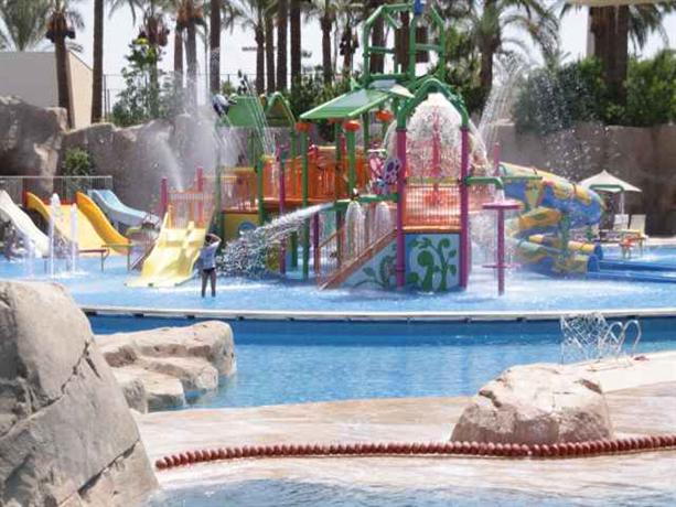 Reef Oasis Beach Resort