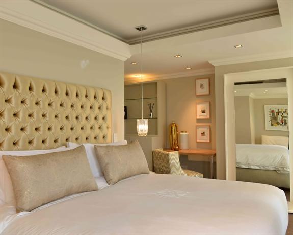 Cape Royale Luxury Suites