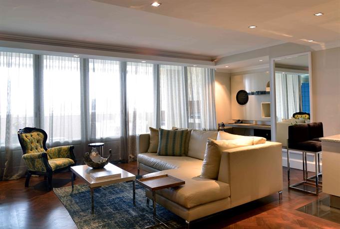 Cape Royale Luxury Suites
