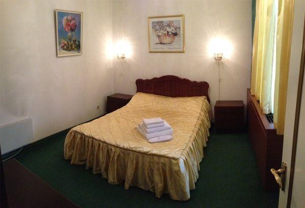 Отель ист вест