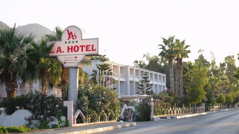 LA Hotel & Resort