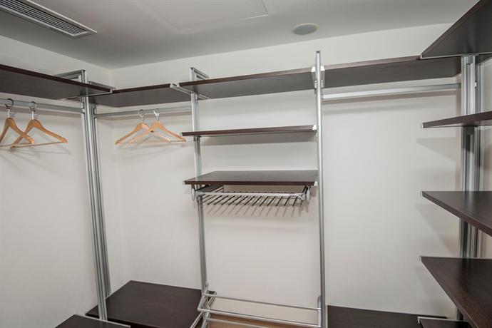 Отель Адмирал