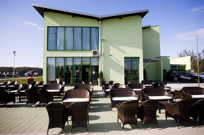 Hotel Zoo