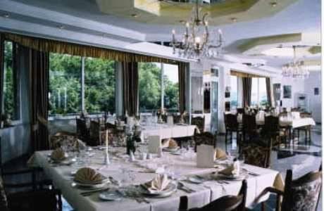 Hotel Zur Engelsburg Hausen Compare Deals