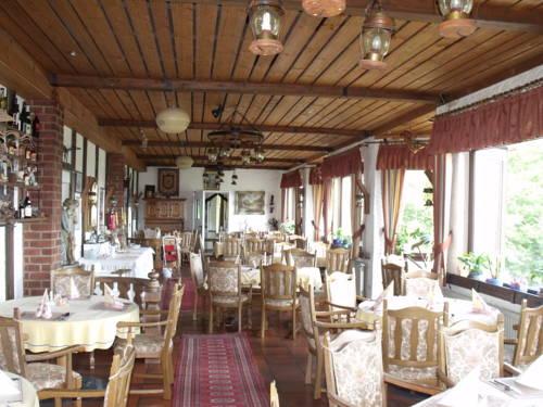 Hotel Zur Engelsburg Hausen Compare Deals