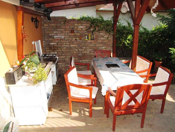 Oazis Apartmanhaz